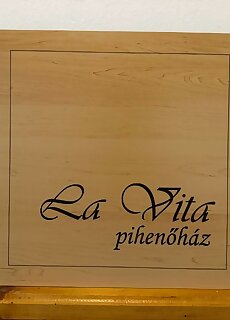La Vita Pihenohaz Gyomaendrod