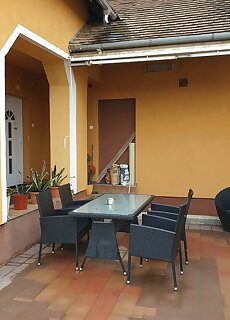 Kapitany Motel Kormend
