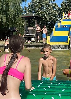 Modern Toparti Nyaralo Kunfeherto