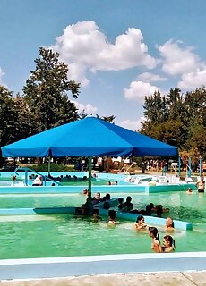 Laki Lak Udulohaz Lakitelek