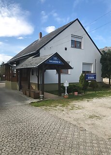 Kertesz Rozsa Maganszallas Nagykanizsa