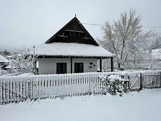 Tugari Vendeghaz Since 2005 Holloko szállás