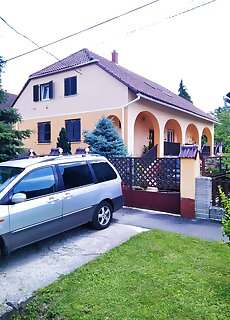 Szemi Haz Sarvar