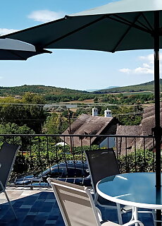 T.H.Ny Village Inn Cottage Tihany