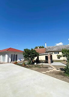 Fyred Villa Udulopark Es Rendezvenyhaz Tiszafured
