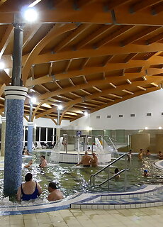 Eszterhai Fahaz Vasarosnameny