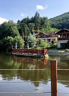 Aranybanya Panzio Es Apartmanhaz Telkibanya