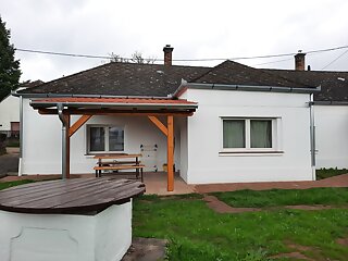 Letti Vendeghaz Kovagoors szállás