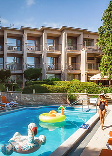 Hotel Villa Pax Balatonalmadi
