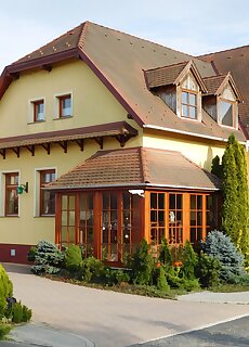 Berki Vendeglo Es Hotel Kormend