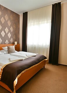 Hotel Platan Szekesfehervar