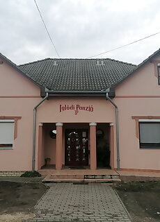 Iglodi Panzio Kunszentmarton