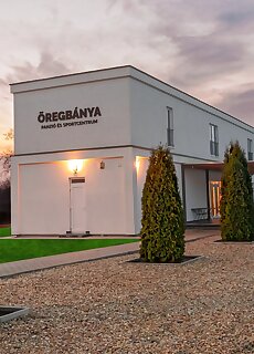 Oregbanya Panzio Es Sportcentrum Paszto