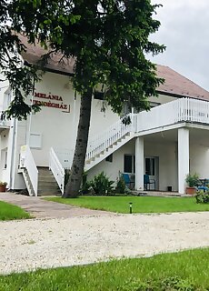 Melania Vendeghaz Balatonfokajar