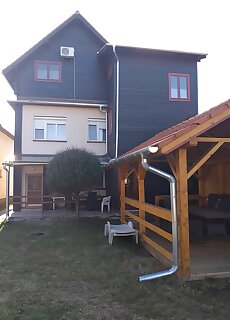 Aron Vendeghaz Hajduszoboszlo