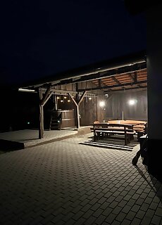 Maja Vendeghaz Nagyvisnyo