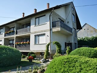 Pesti Vendeghaz Zalalovo szállás