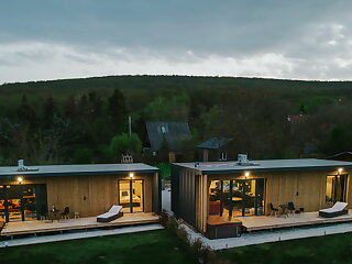 Halacs Homes Boutique Cabins Balatonalmadi szállás