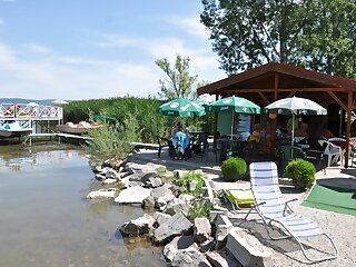 Naturexpert Mobilhazak Fkk Bereny Naturista Kemping Balatonbereny szállás