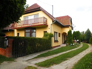 Szabo Haz Balatonkeresztur szállás