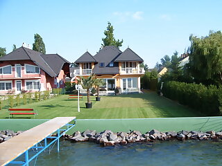 Kati Villa 1 Balatonlelle szállás