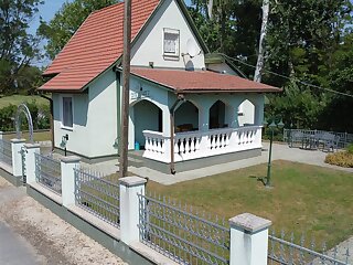 Zold Haz Balatonmariafurdo szállás