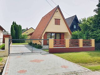 Sandor Nyaralo Balatonmariafurdo szállás