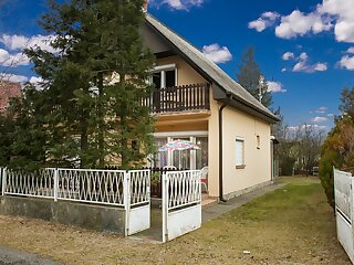 Bencs Nyaralo Balatonmariafurdo szállás