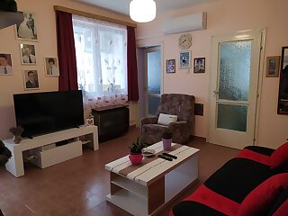 Rezi Nyaralohaz Balatonszarszo szállás