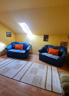 Leander Vendeghaz Tapolca