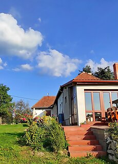 Mokus Tanya Vendeghaz Vagashuta