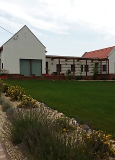 Lang Vendeghaz Villanykovesd
