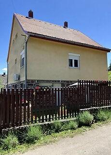 Emese Alma Vendeghaz Zanka