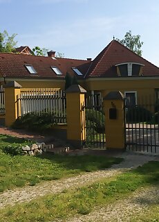 Anonim Vendeghaz Villany
