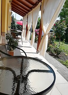 Toth Apartman Abadszalok