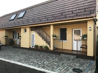 Flami Star Apartmanhaz Hajduszoboszlo szállás