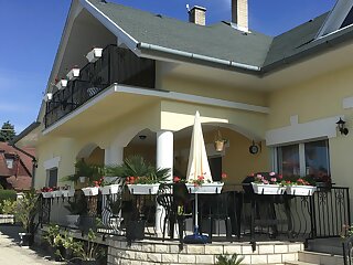 Villa Herkules Apartman Heviz szállás