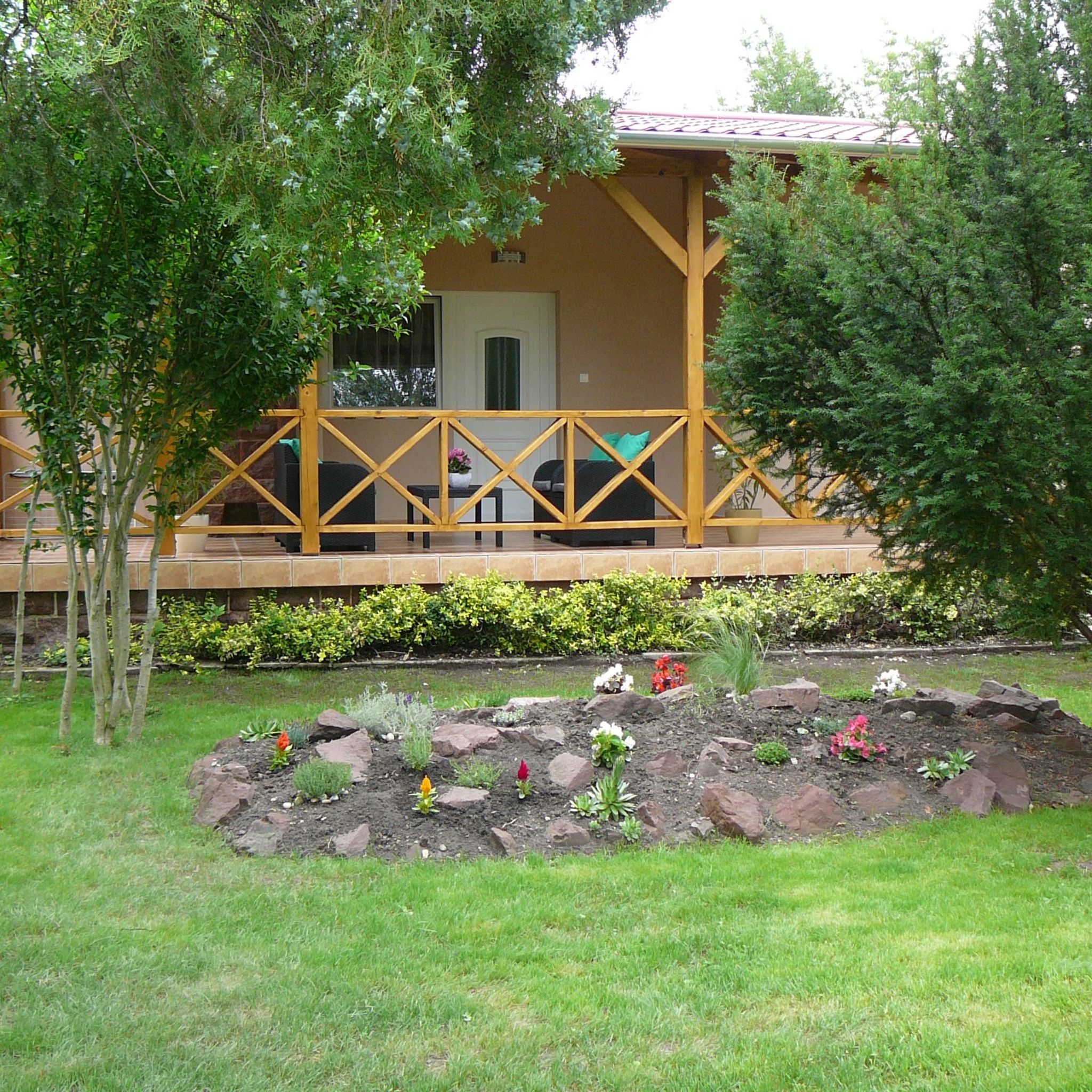 Toreki Plusz Apartman Balatonalmadi