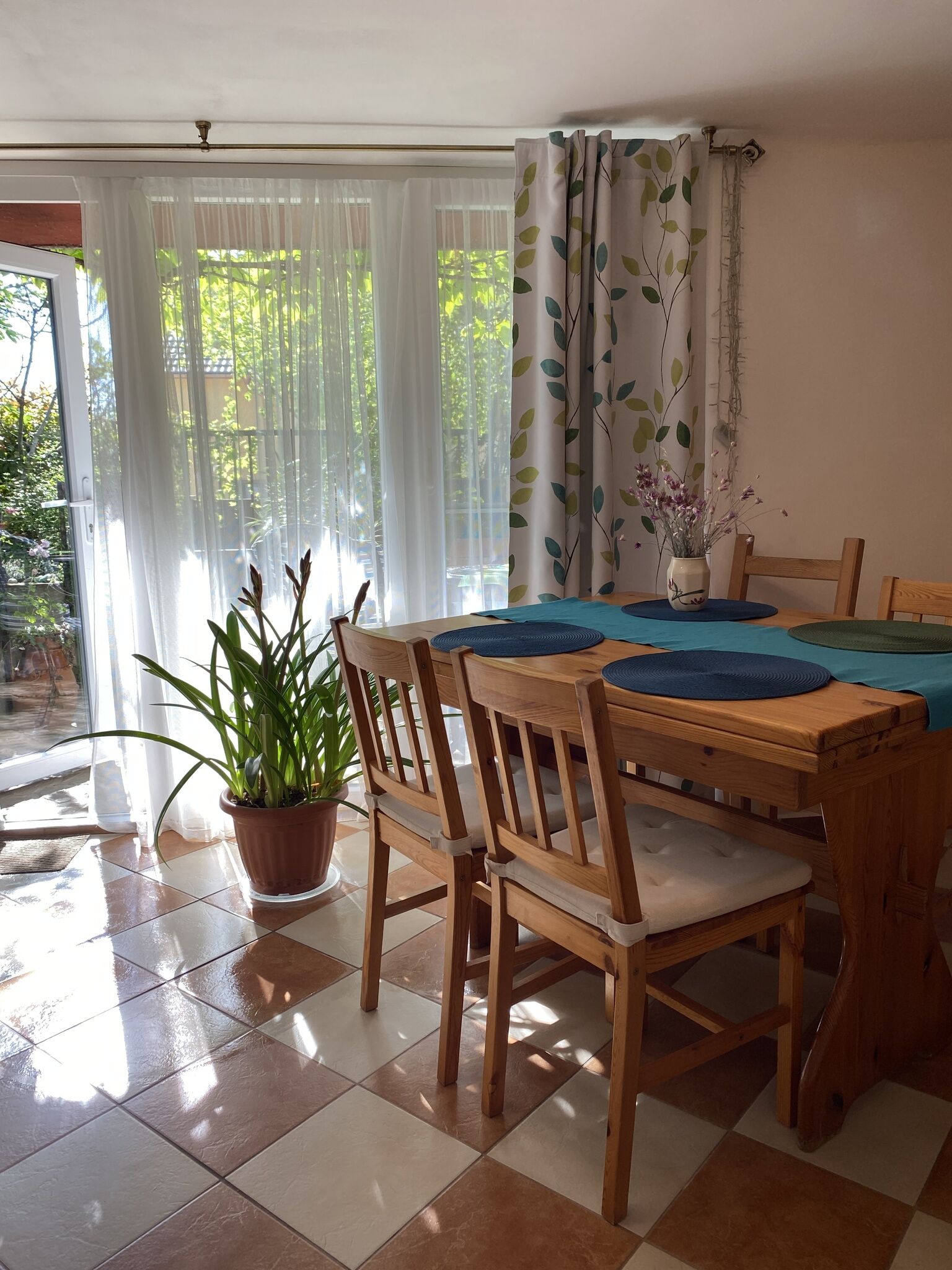 Almadi Kucko Apartman Balatonalmadi