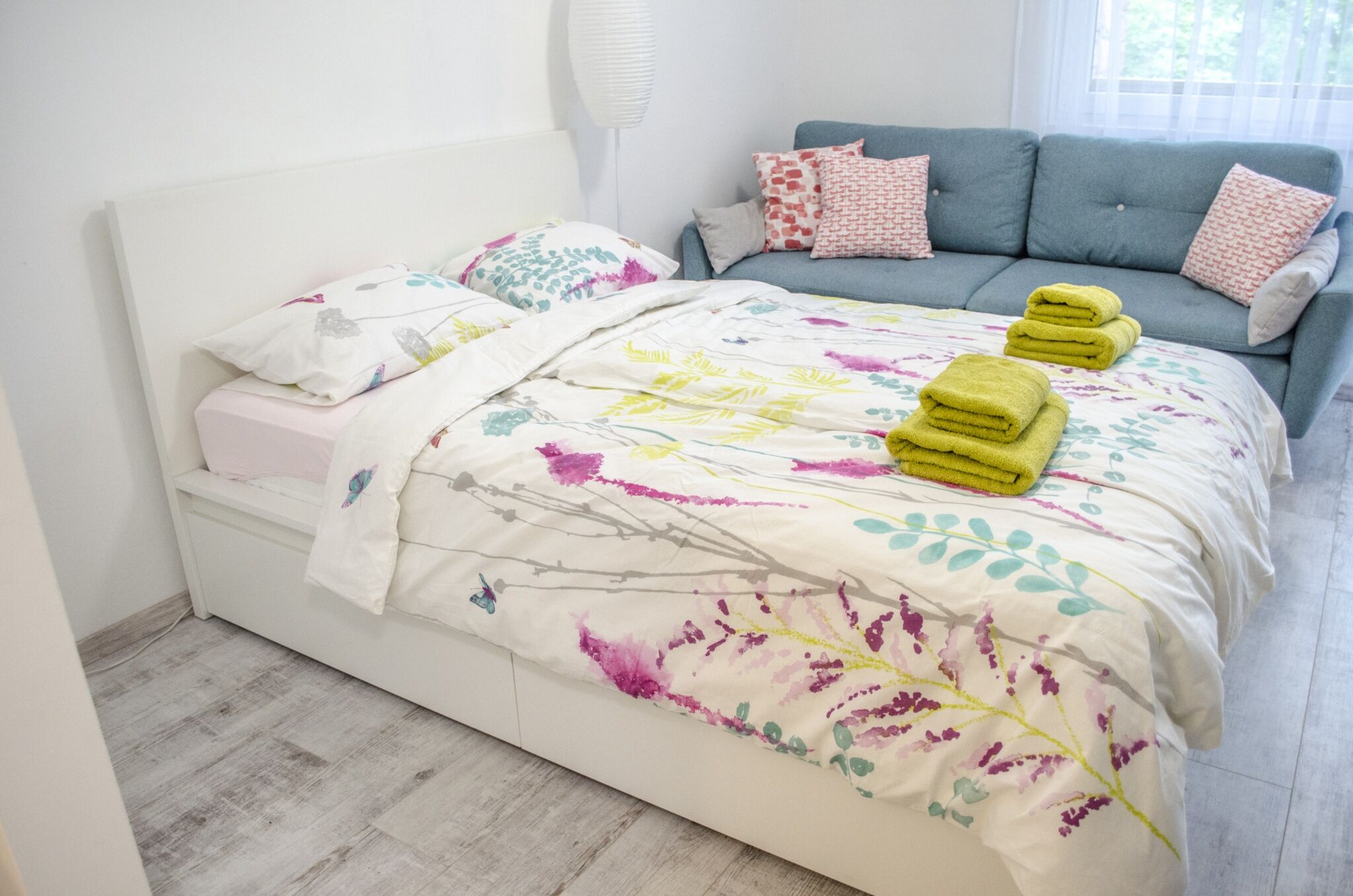 Vadrozsa Apartman Balatonalmadi