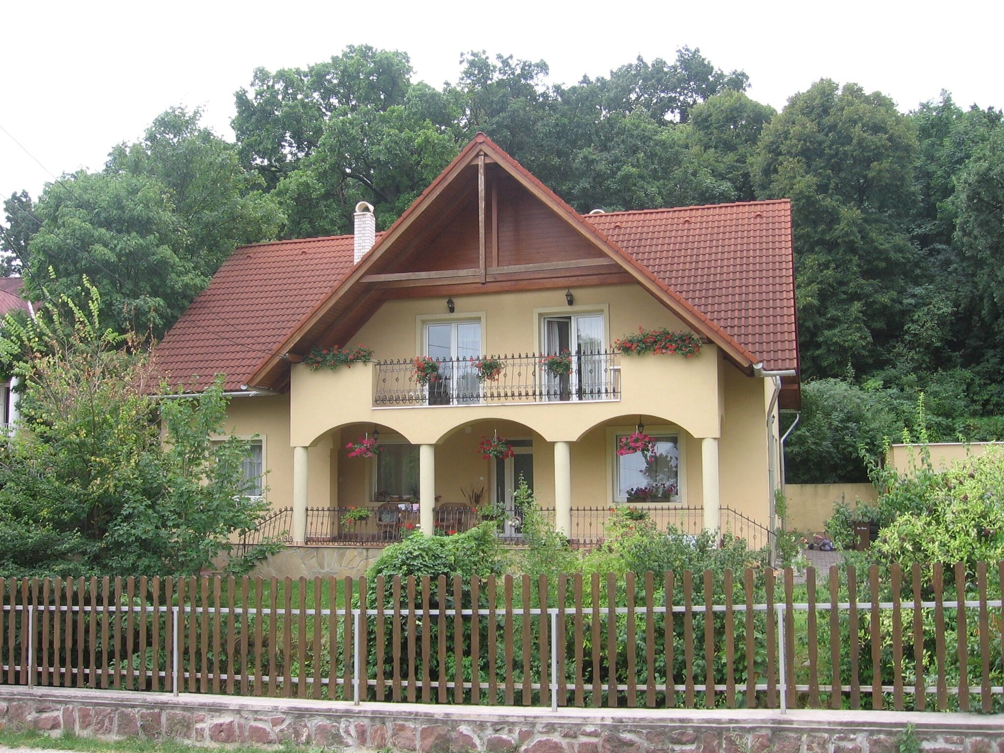 Fanni Apartman Balatonalmadi