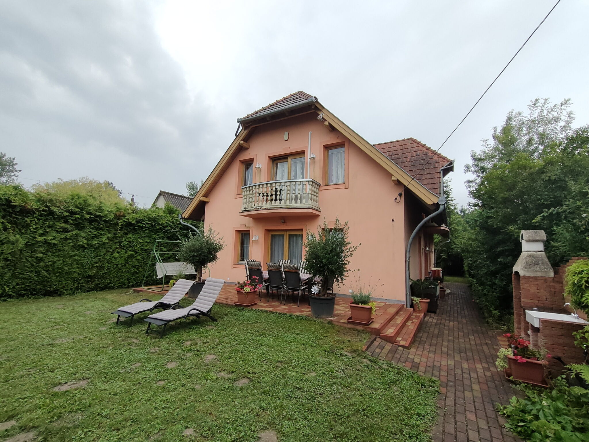 Three Family Apartmans Balatonbereny