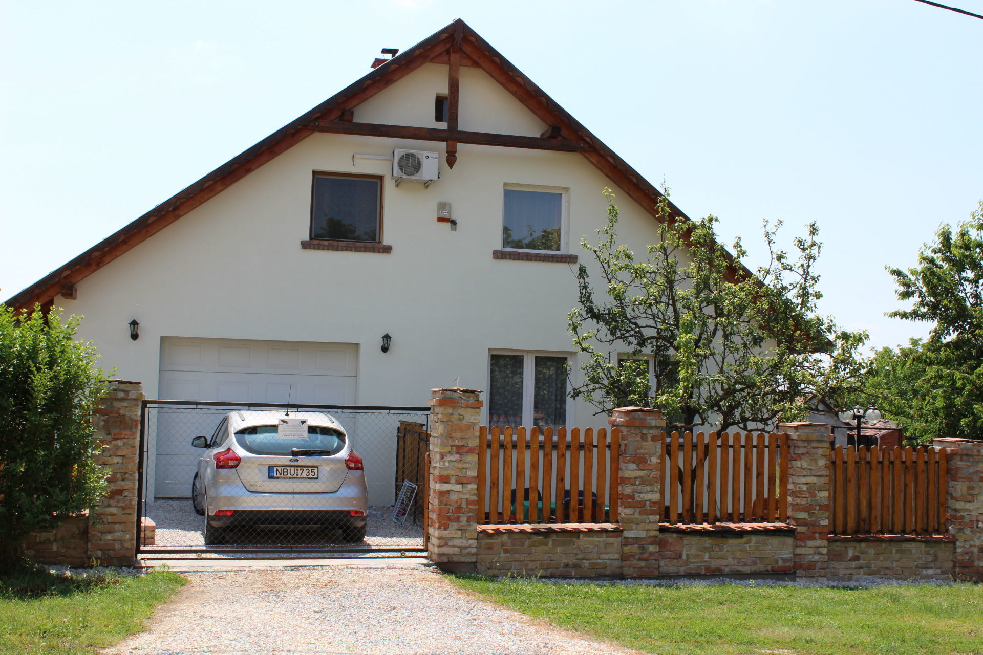 Gesztenye Apartman Balatonboglar