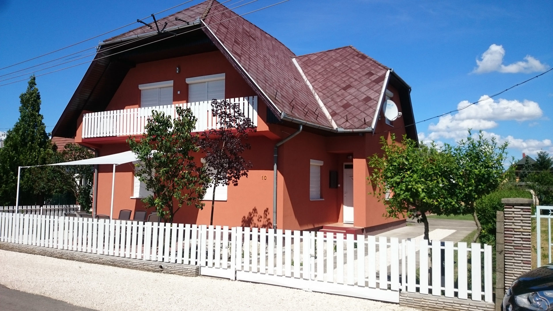 L F Apartmanok Balatonboglar