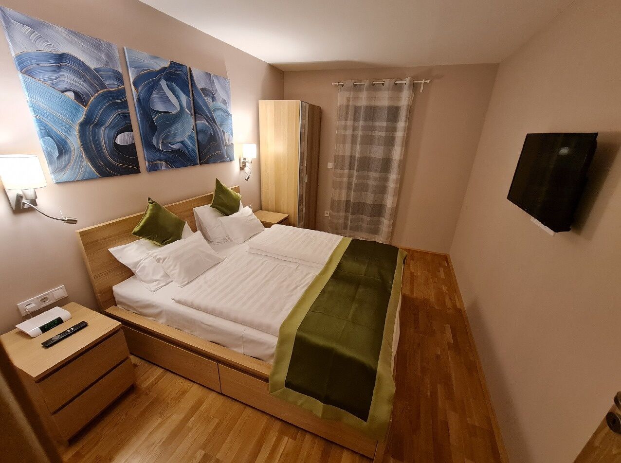 Fenyves Apartmanok Balatonfenyves