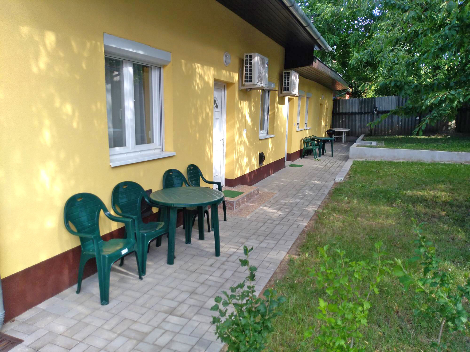 Napfeny Apartmanok Balatonfoldvar