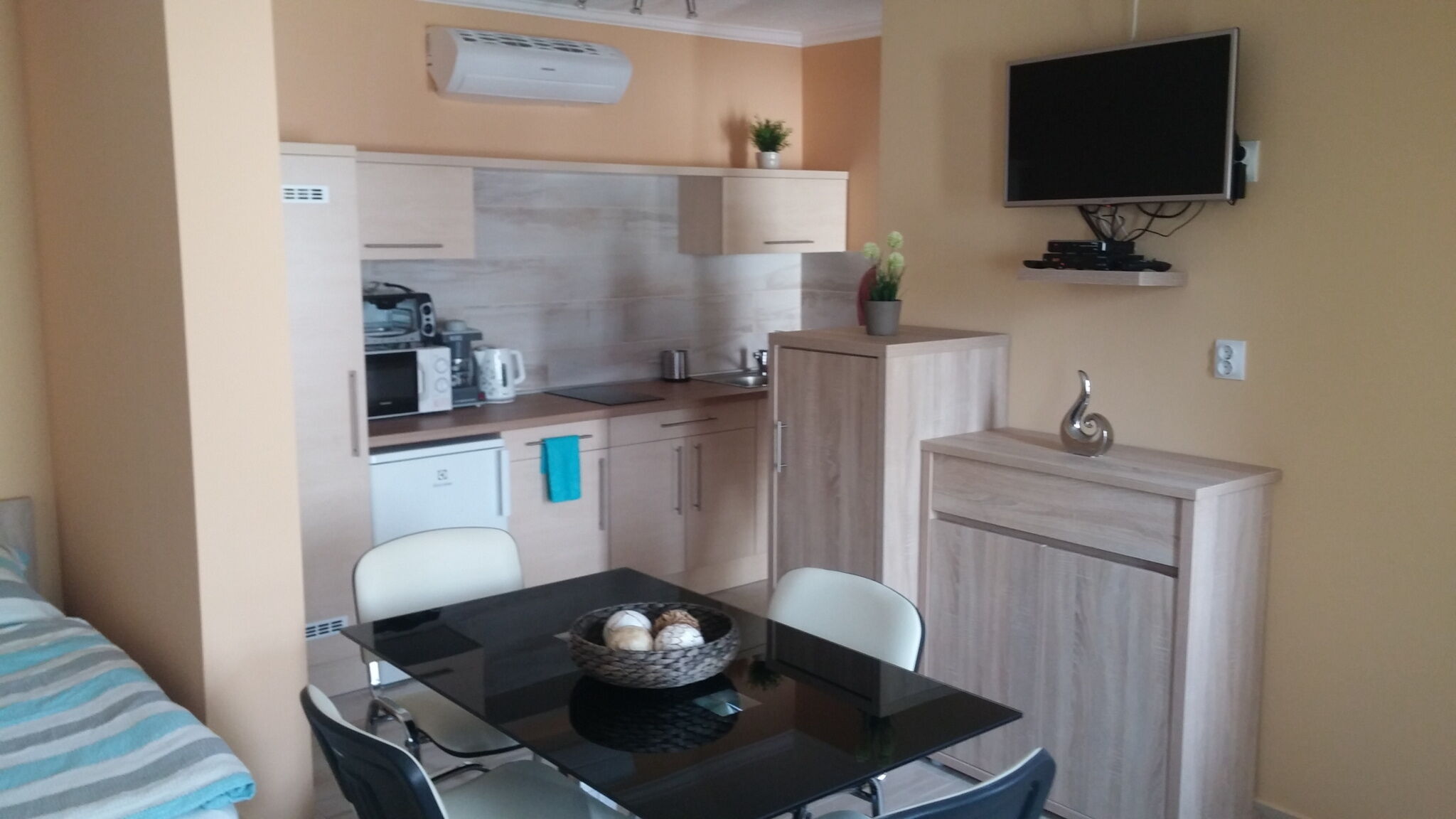 Berta Apartmanhaz C Balatonfoldvar