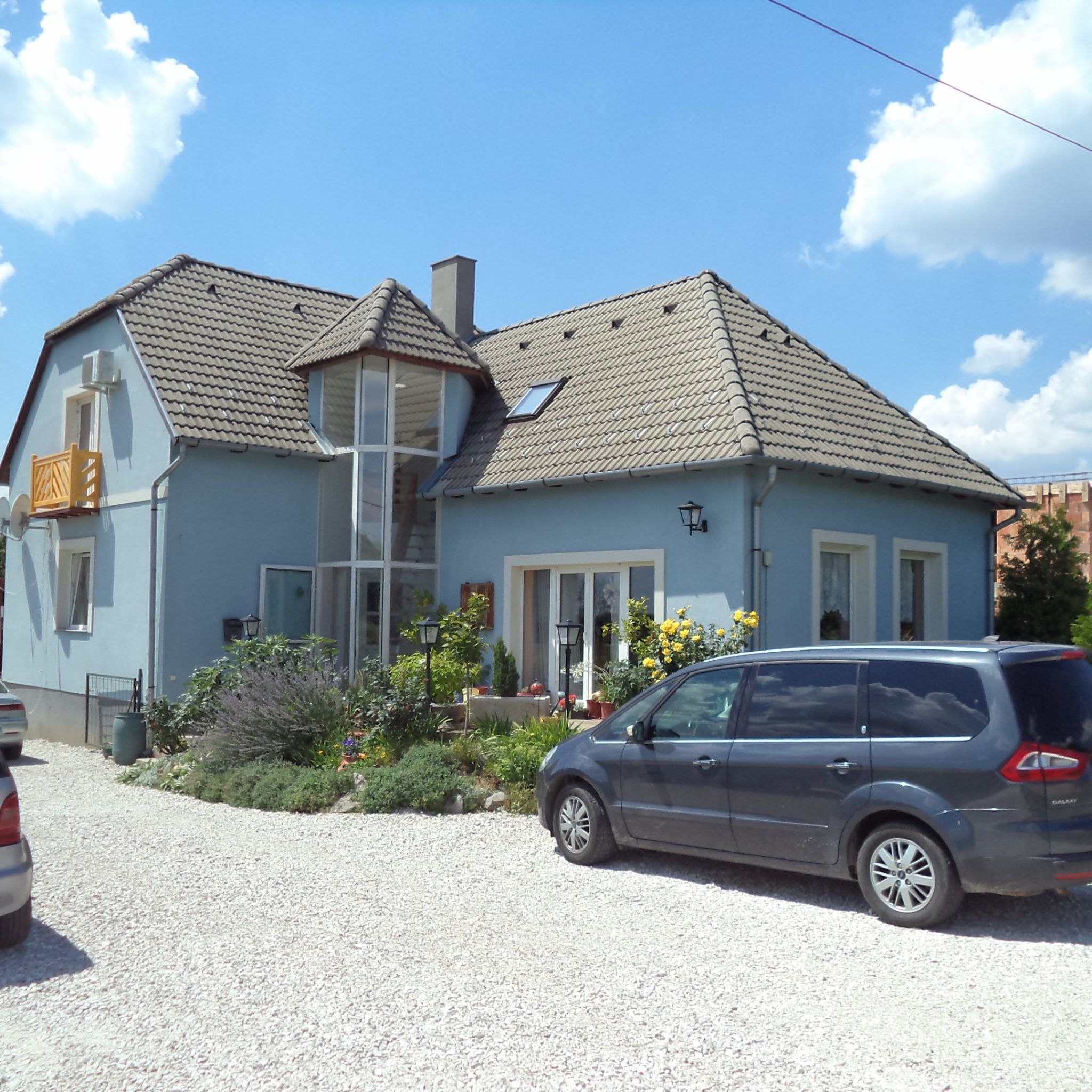 Hullay Apartmanhaz Balatongyorok