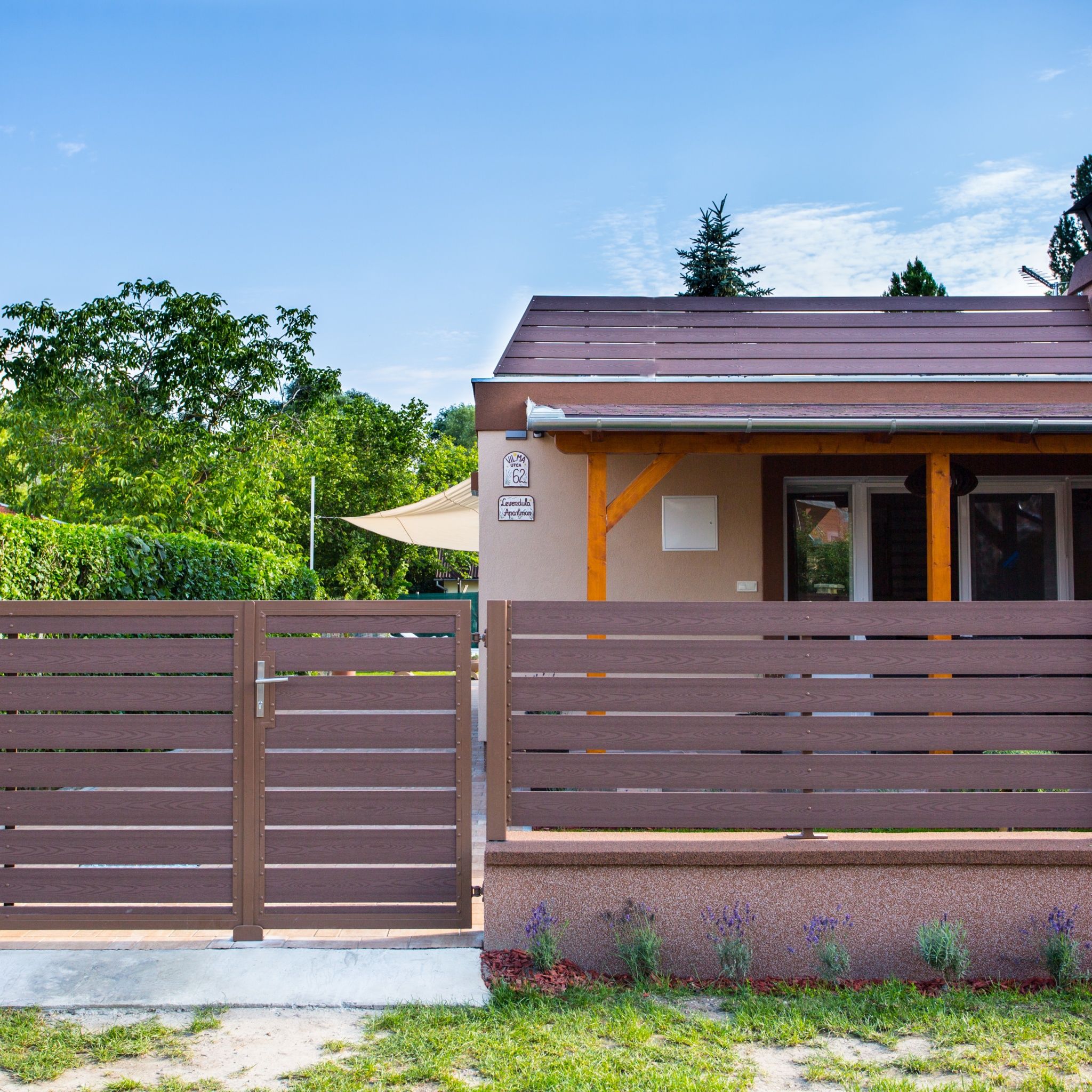 Levendula Apartmanhaz Balatonmariafurdo