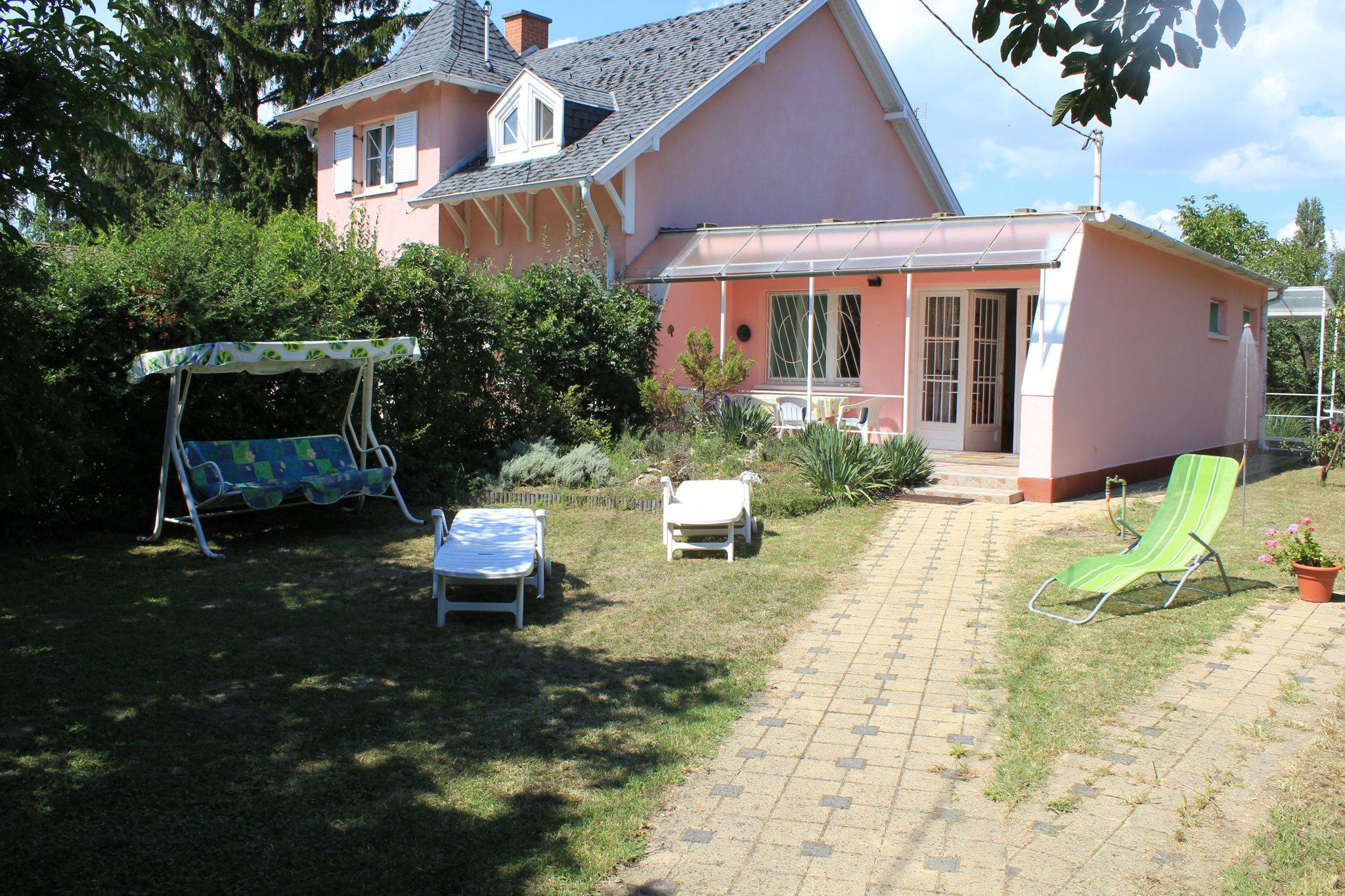 Hunyadi 30 Apartman Balatonszarszo